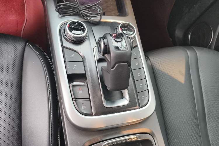 Used Tank 300 2021 Off-Road Edition 2.0T Challenger Gear Lever