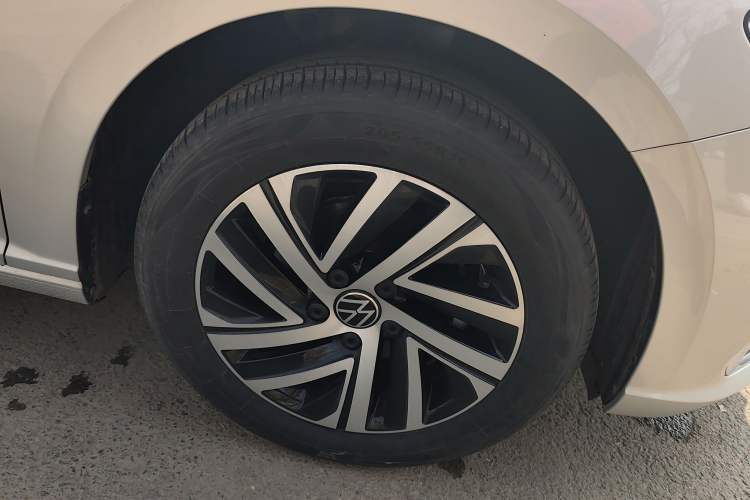 Used Volkswagen Lavida 2023 1.5L Automatic 5 Million Edition