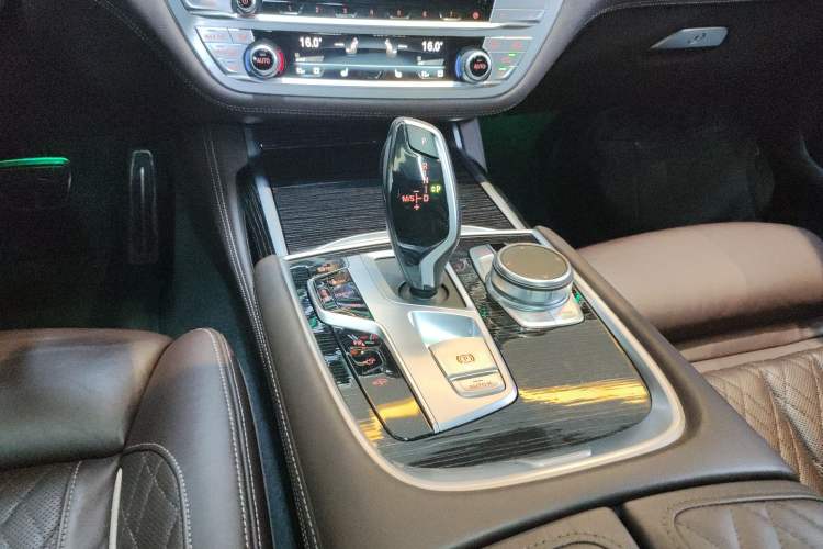 Used BMW 7 Series 2021 740Li Leading Model M Sport Package