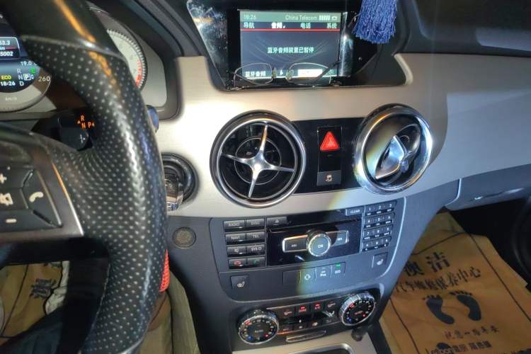 Used Mercedes-Benz GLK-Class 2015 GLK 260 4MATIC Fashion Edition Ultimate Version