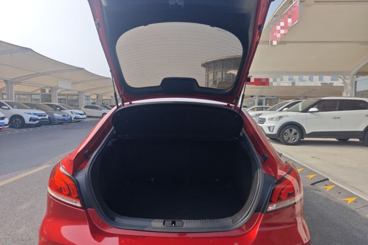 Used MG 6 2017 20T Manual Luxury Smart Connect Version China V Standard