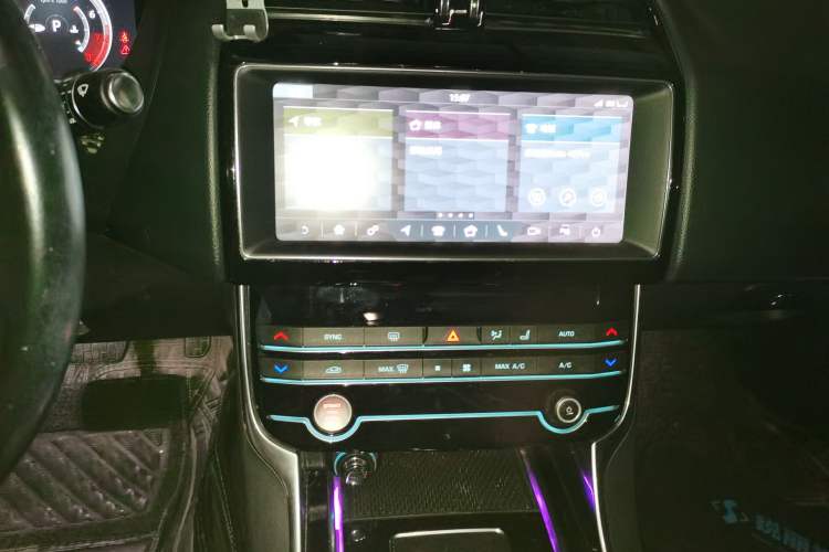 Used Jaguar XEL 2019 2.0T 200 PS Deluxe Edition