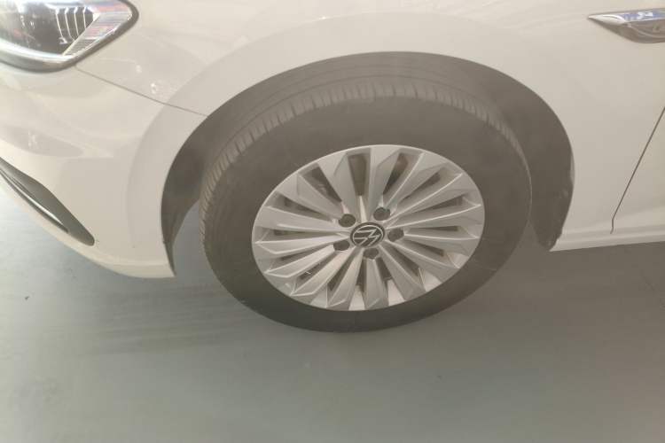 Used Volkswagen Lavida 2021 280TSI DSG Comfort Edition Exterior 4