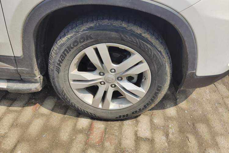 Used CHANGAN CS75 2016 1.8T Automatic Elite Model China V Standard