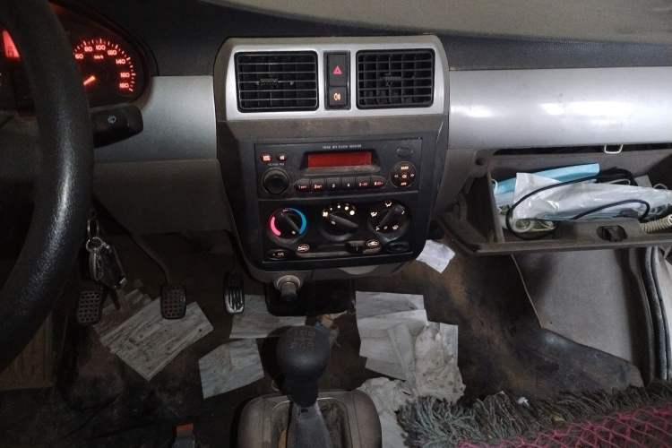 Used Wuling Rongguang 2011 1.2L Standard Version