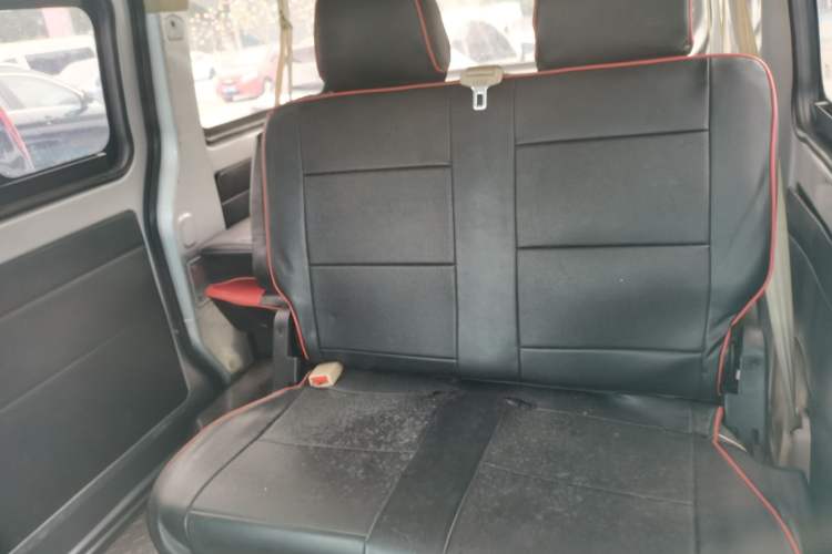 Used Chana Ruixing M70 2017 1.5L Comfort-Style Liftback Door DAM15DL