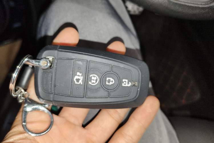 Used Ford Mondeo 2017 2.0L HEV Zhihao Model