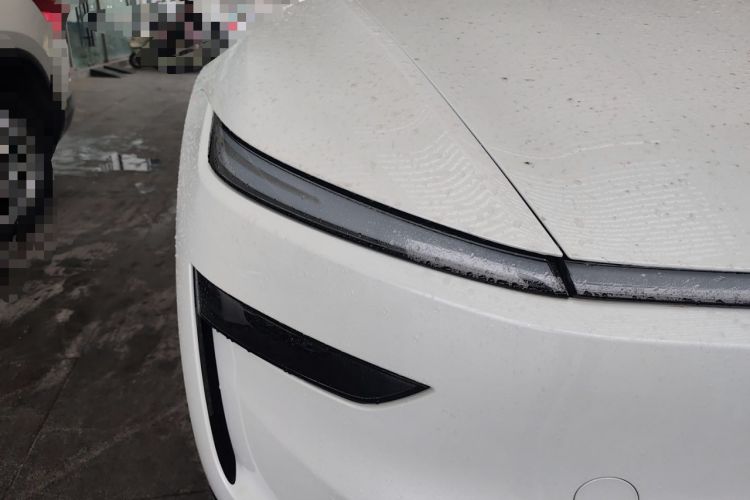 Used Tesla Model Y 2025 Rear-Wheel-Drive Version