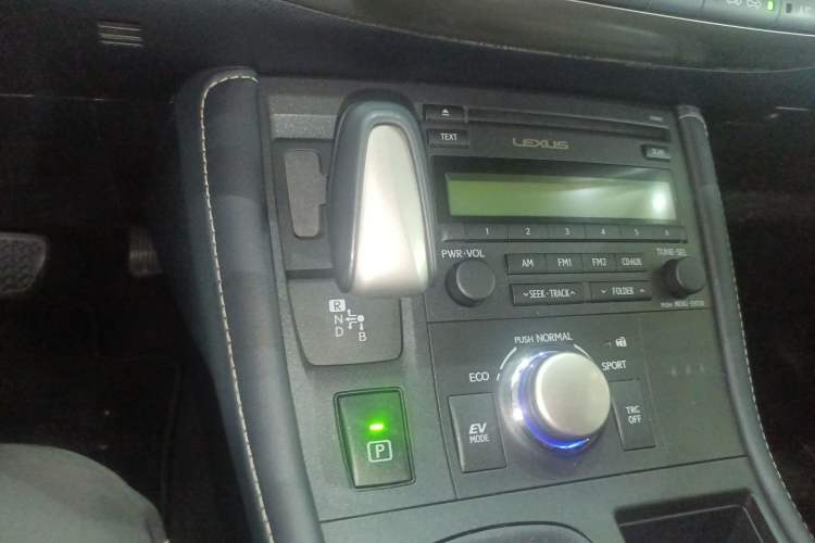 Used Lexus CT 2017 CT200h Elite Edition Solid Color China V Standard