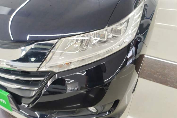 Used Honda Odyssey 2017 2.4L Supreme Edition

