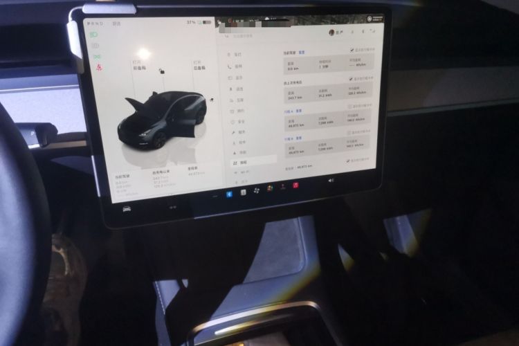 Used Tesla Model Y 2024 Rear-Wheel-Drive Version Audio And AC Panel