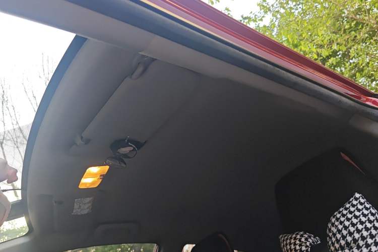 Used Toyota YARiS L Zhi Xuan 2016 Revised 1.5E CVT Charming Edition