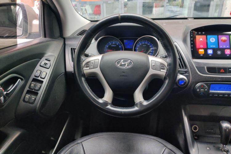 Used Hyundai ix35 2012 2.0L Automatic Two-Wheel Drive Elite Edition GLS
