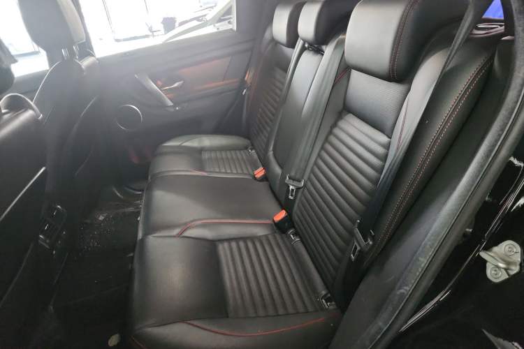 Used Land Rover Discovery Sport New Energy 2022 Facelifted P300e Plug-in Hybrid Electric Version