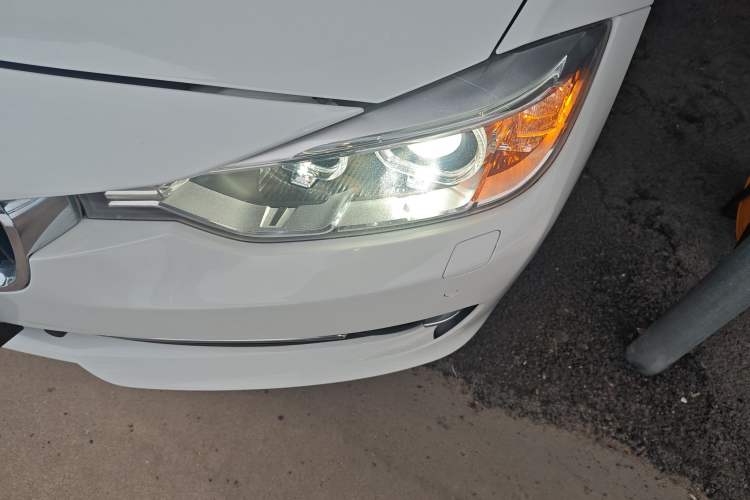 Used BMW 3 Series 2015 320Li Luxury Edition Fashion Model
