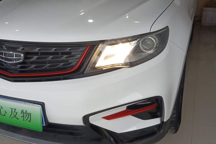 Used Geely Auto Emgrand X7 Sport 2021 1.8TD DCT Two-Wheel Drive Asian Games Comfort Edition Left Front Headlight