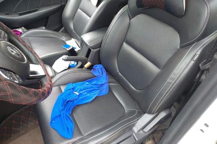 Used MG ZS 2017 1.5L Automatic Luxury Edition