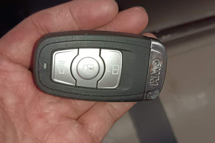 Used Haval H6 2013 Sports Edition 1.5T Manual Two-Wheel Drive Elite Model Interior 1