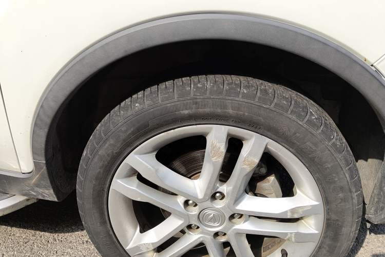 Used CHANGAN CS35 2017 1.6L Automatic Luxury Model Right Front Wheel Hub