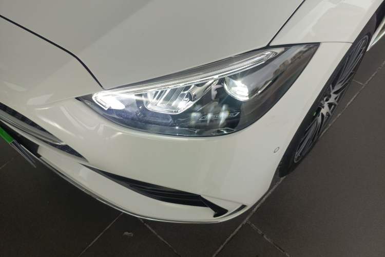 Used Mercedes-Benz C-Class 2023 Restyled C 260 L Sport Edition
