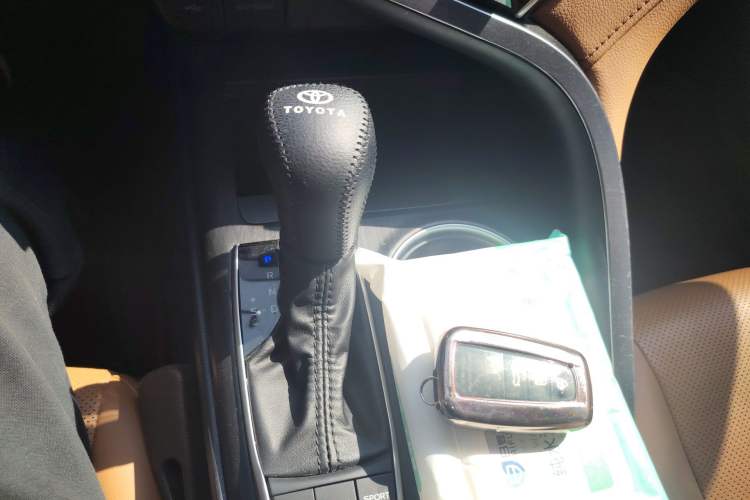 Used Toyota Camry 2021 2.5Q Flagship Edition Gear Lever