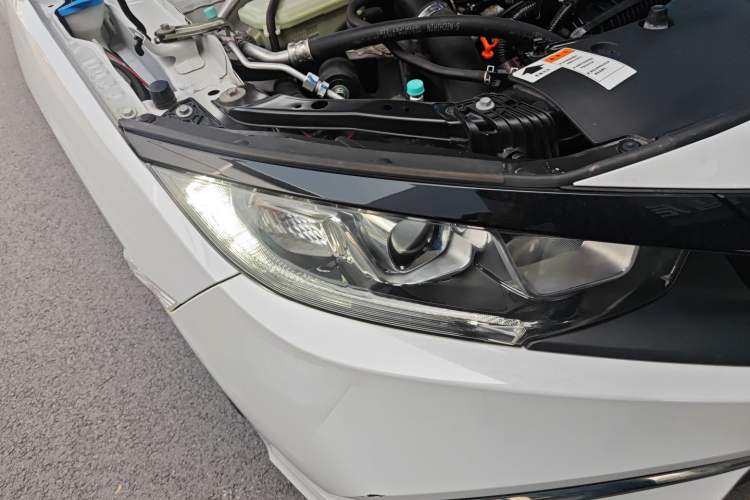 Used Honda Civic 2019 180TURBO CVT Shangdong Edition China V Right Front Headlight