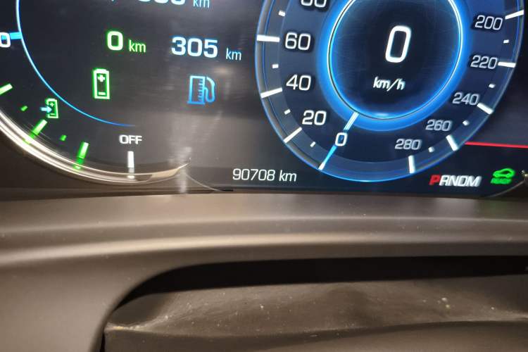 Used Cadillac CT6 PLUG-IN 2017 30E Elite Version Odometer Close Up