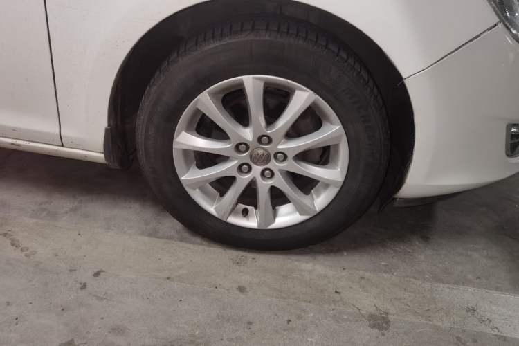 Used Buick GT 2013 XT 1.6L Automatic Fashion Edition