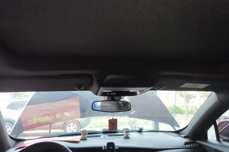 Used Cadillac XT4 2018 28T Two-Wheel Drive Tech Version Headliner