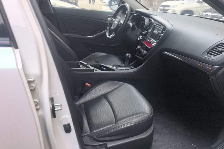 Used Kia K5 2015 2.0L Automatic LUX