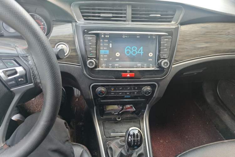 Used Great Wall C50 2014 Upgraded Model 1.5T Manual Comfort Version