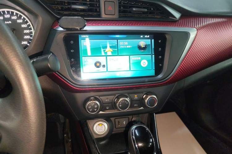 Used Nissan Lannia 2019 1.6L CVT Smart Connect Smart Cool Version China VI Standard
