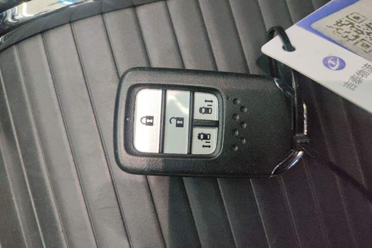 Used Honda Elysion 2019 2.0L Hybrid Luxury Edition