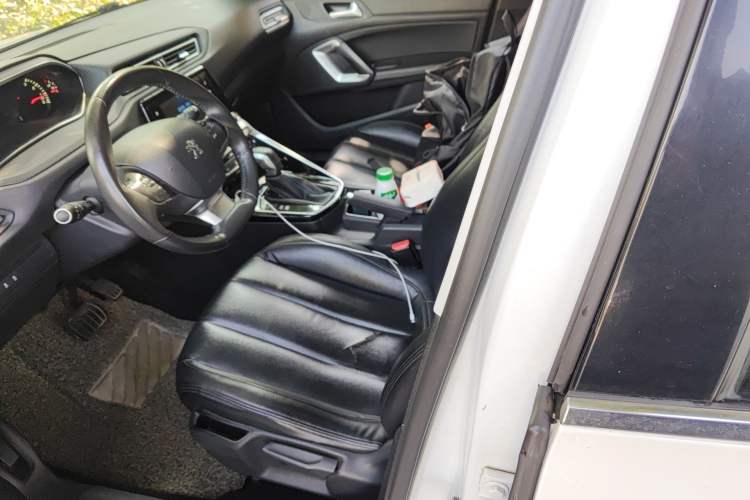 Used Peugeot 308 2018 1.6L Automatic Luxury Edition