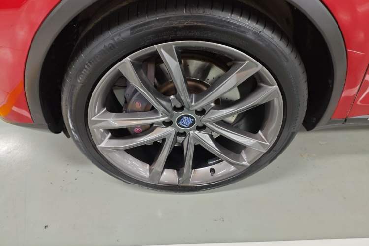 Used BYD Tang New Energy 2018 DM 2.0T All-Wheel Drive Smart Connect Innovation Model 5 Seats China V Emission Standard