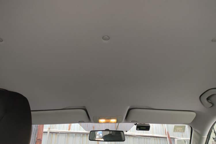 Used Brilliance V3 2016 1.5T Automatic Elite Model Headliner