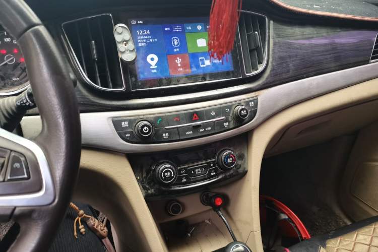 Used Baojun 730 2016 1.5L Manual Luxury Edition 7 Seats
