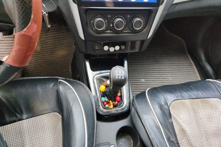 Used FORTHING Joyear S50 2016 1.5L Manual Luxury Edition
