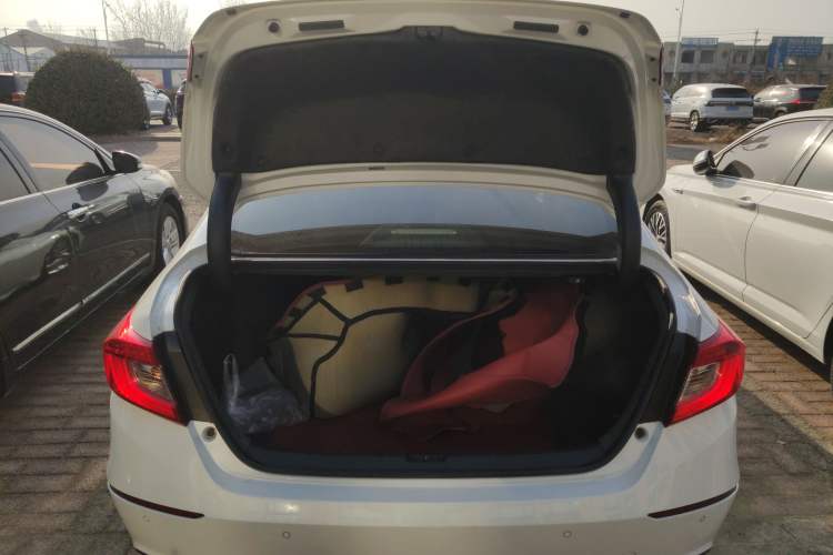 Used Honda Accord 2018 260TURBO Elite Edition China VI
