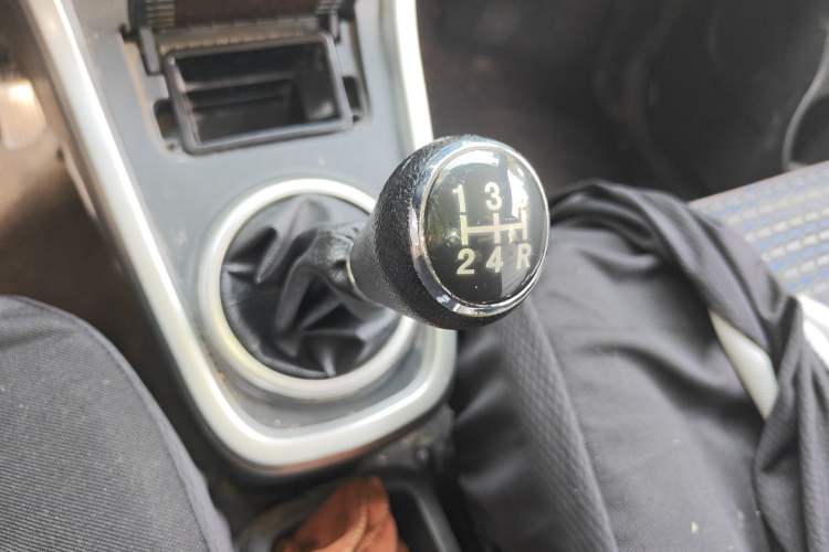 Used Suzuki Wagon R X5 2015 1.4L Cruise Model China IV
