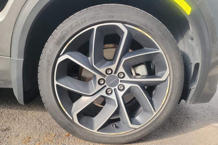 Used Lynk & Co 05 2020 2.0TD Two-Wheel Drive Shine Halo