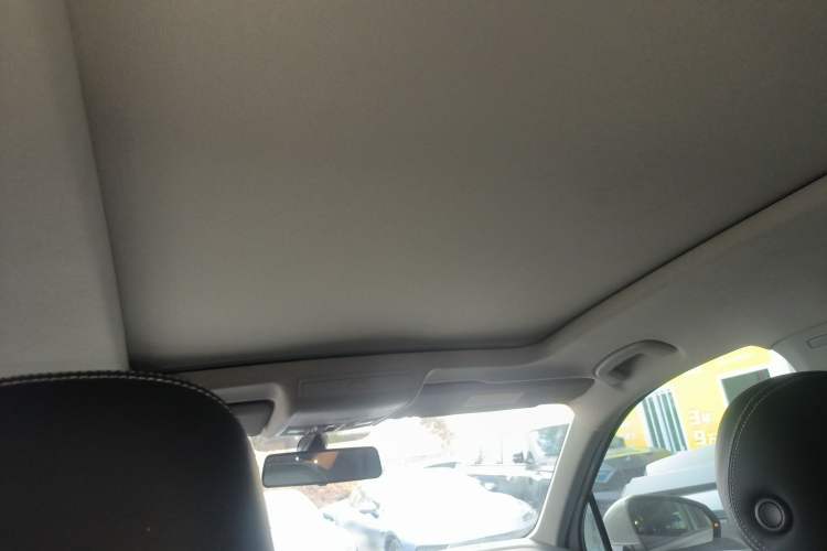 Used Volkswagen Tiguan L 2021 330TSI Automatic Two-Wheel Drive Smart Edition Headliner