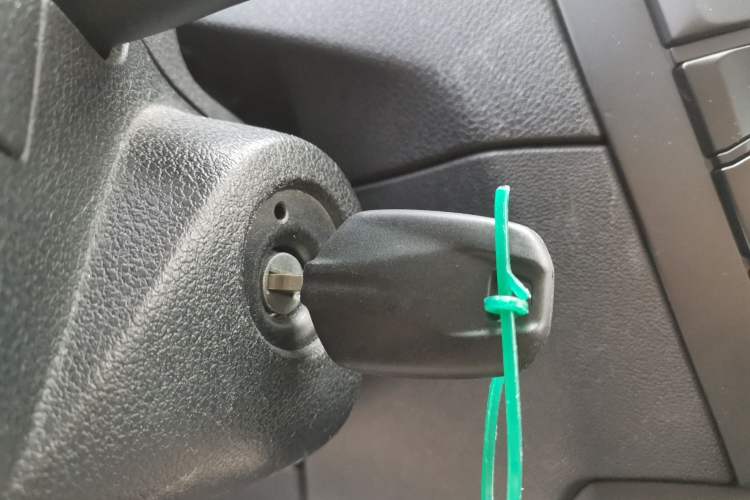 Used Peugeot 301 2014 1.6L Automatic Comfort Edition Vehicle Key