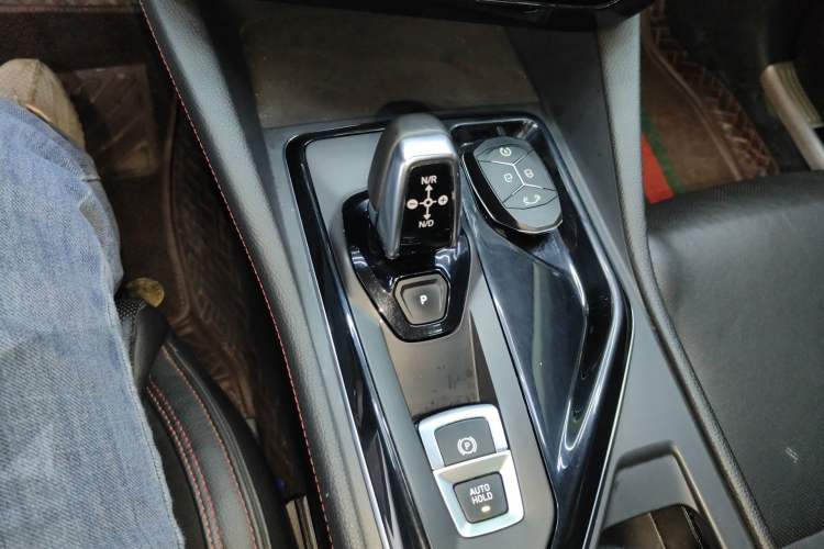 Used Lynk & Co 02 2019 High-Energy Edition 2.0T Automatic Two-Wheel Drive Pro Version China VI Standard
