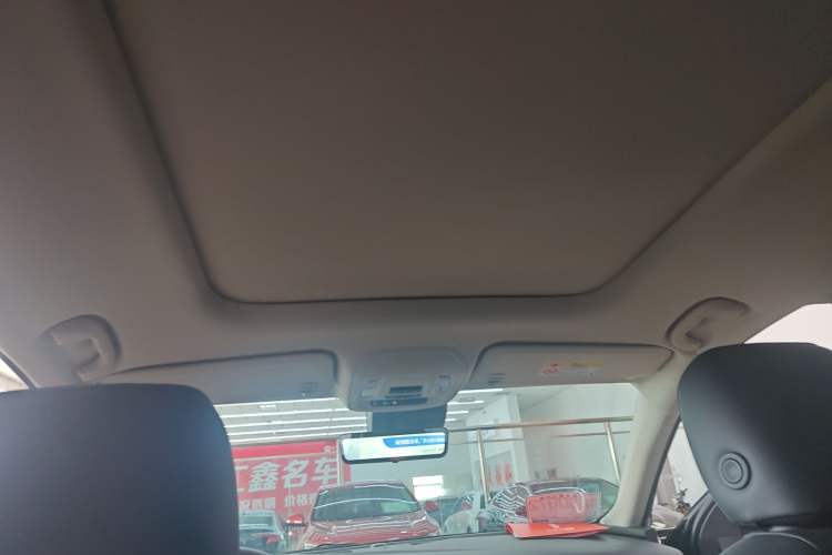 Used Buick Envision 2023 Encore Plus 652T Five-Seat Luxury Model Headliner