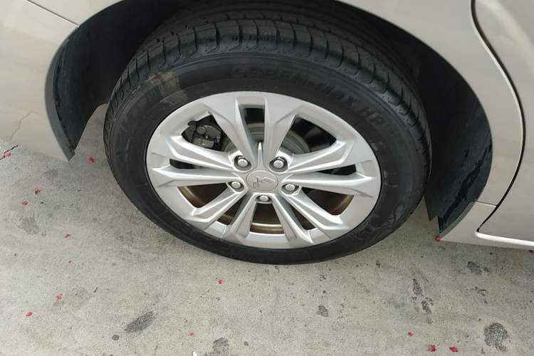 Used Wuling Jiachen 2022 1.5L Manual Light Comfort Edition