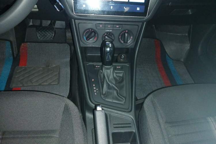 Used Volkswagen Lavida 2019 Lavida Start 1.5L Automatic Trendy Version China VI Standard