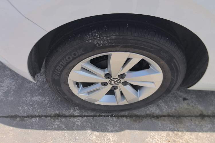Used Volkswagen Polo 2021 Plus 1.5L Automatic Panoramic Enjoyment Edition Right Rear Wheel Hub