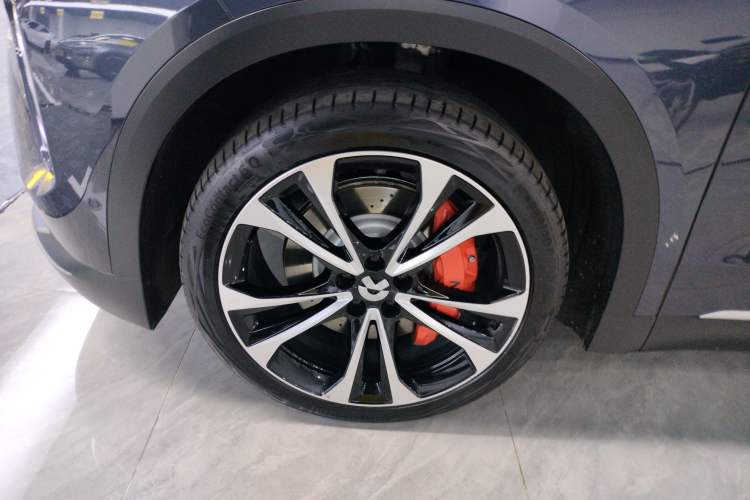 Used Nio ES8 2023 100kWh Signature Edition
