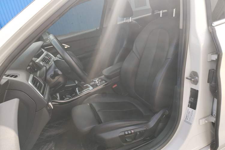 Used BMW 1 Series 2018 118i Design Package Edition
